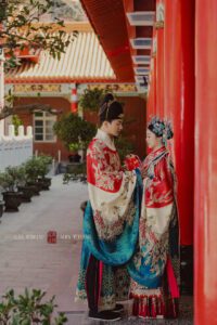 中式婚紗,秀禾服,中式禮服,中式婚紗照,旗袍禮服,龍鳳褂,中式婚紗推薦,中式婚紗攝影,中式古風婚紗照,中式婚紗攝影工作室,拍中式婚紗
