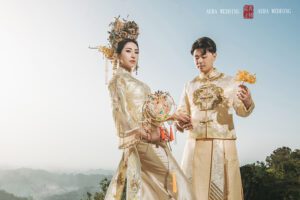 中式婚紗,秀禾服,中式禮服,中式婚紗照,旗袍禮服,龍鳳褂,中式婚紗推薦,中式婚紗攝影,中式古風婚紗照,中式婚紗攝影工作室,拍中式婚紗